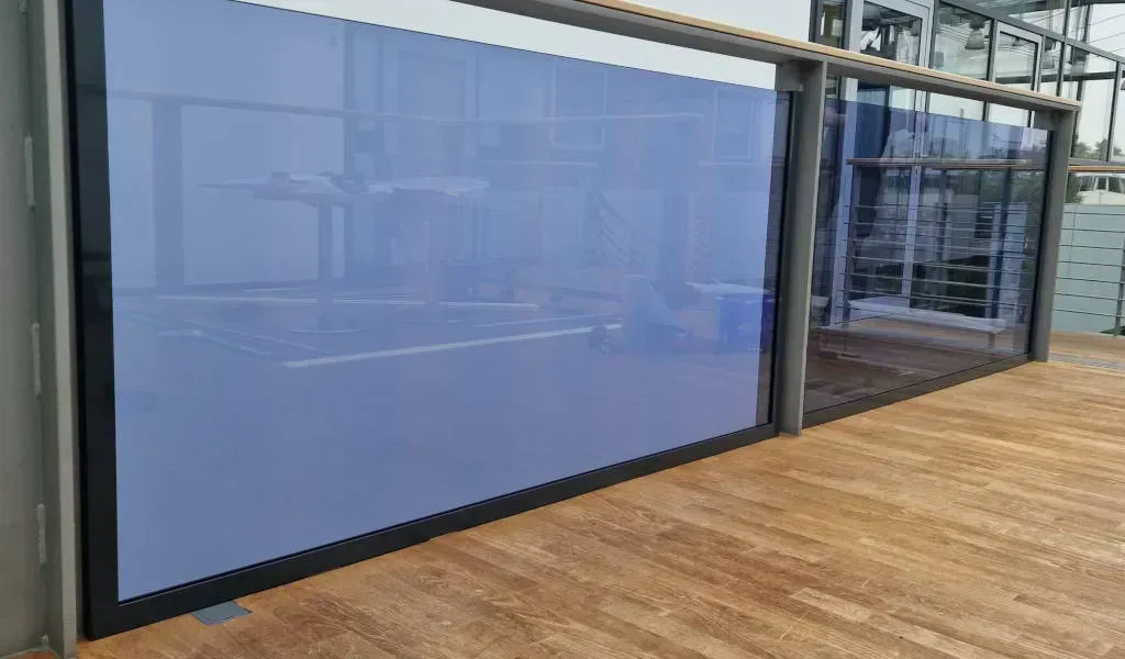 Glasgelaender